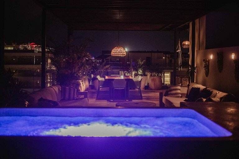 PH con Rooftop, Jacuzzi y Vista al Mar
