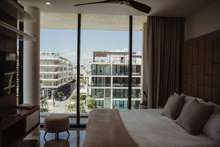 Oceanview PH | Private Rooftop & Jacuzzi