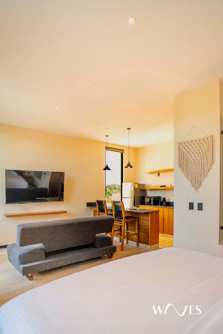 PH Studio | Terrace & Private Pool | Central