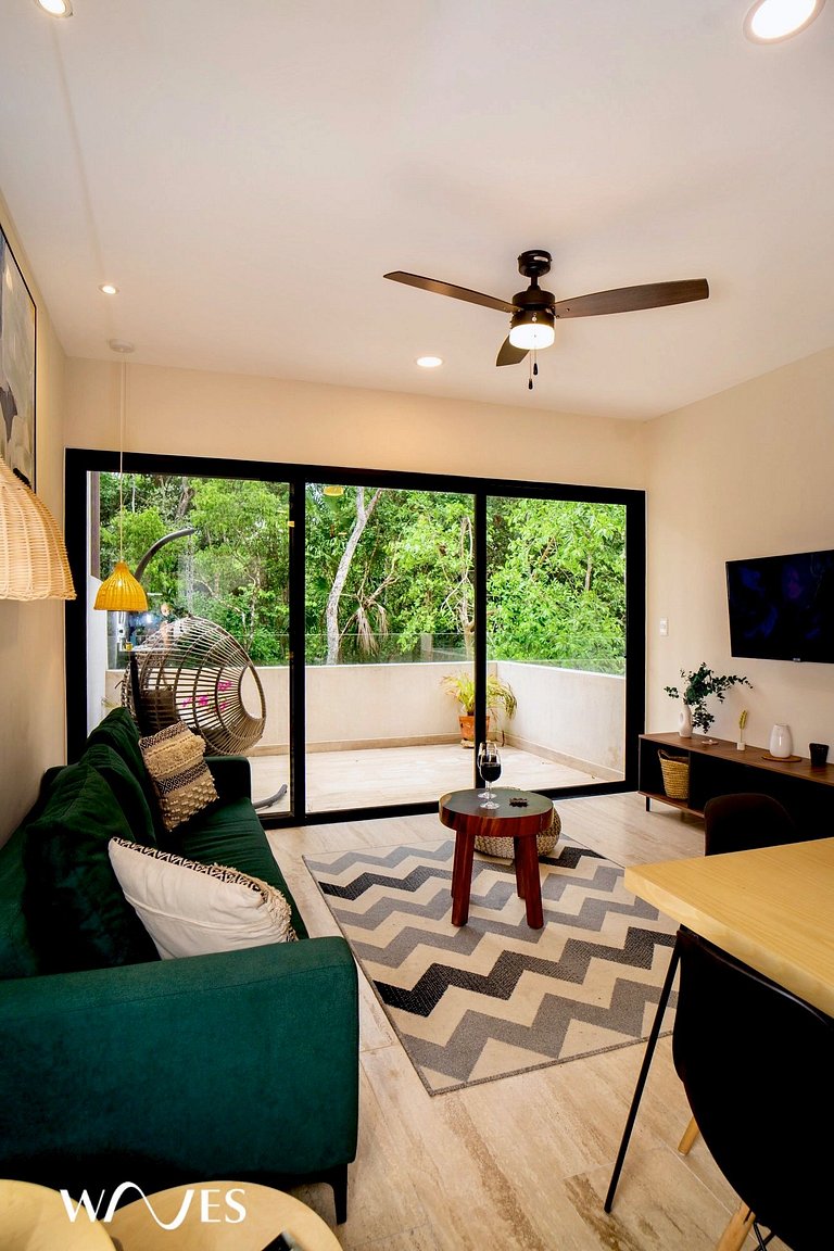 1BR | Jungle View + Pool + Amenities