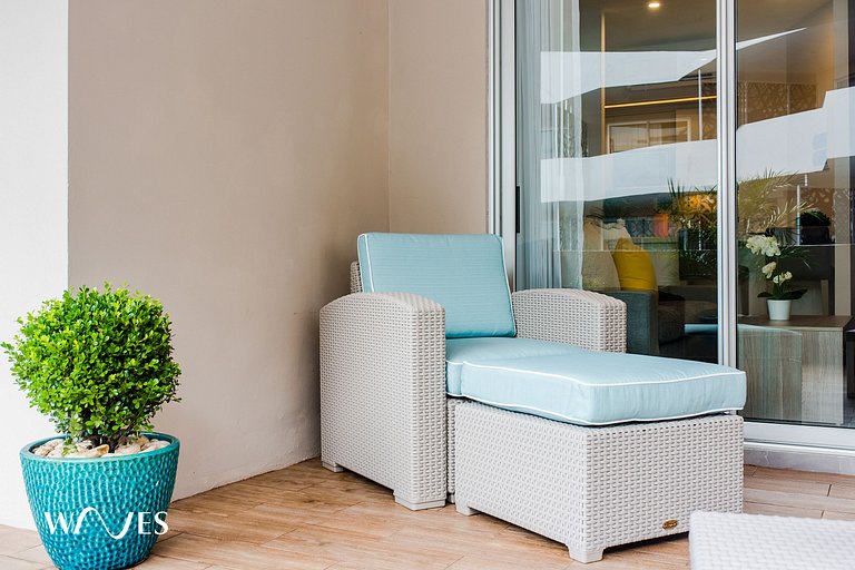 1BR | Near the Beach | Pool View