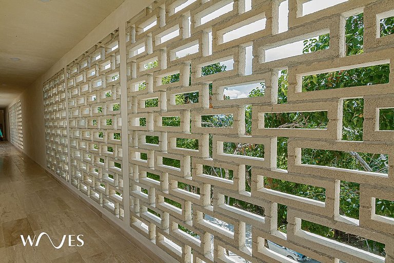 2BR | Rooftop w/ Infinity Pool + Jacuzzi + View