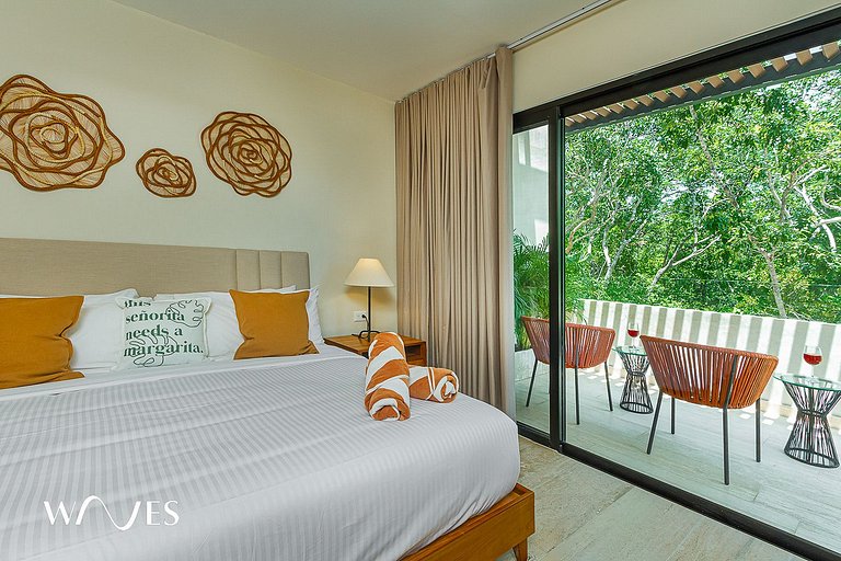 2BR | Rooftop w/ Infinity Pool + Jacuzzi + View