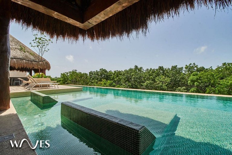 2BR | Rooftop w/ Infinity Pool + Jacuzzi + View