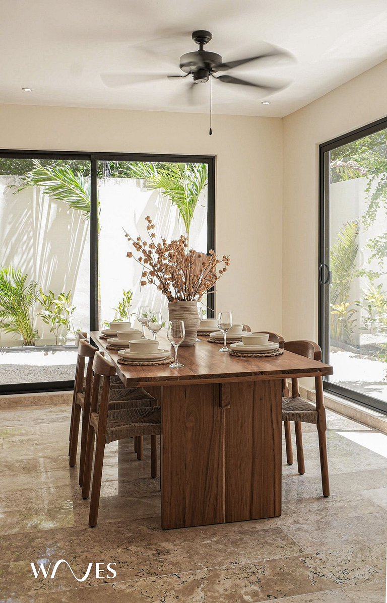 Exclusive Apt. w/Private Pool + Surround Speakers