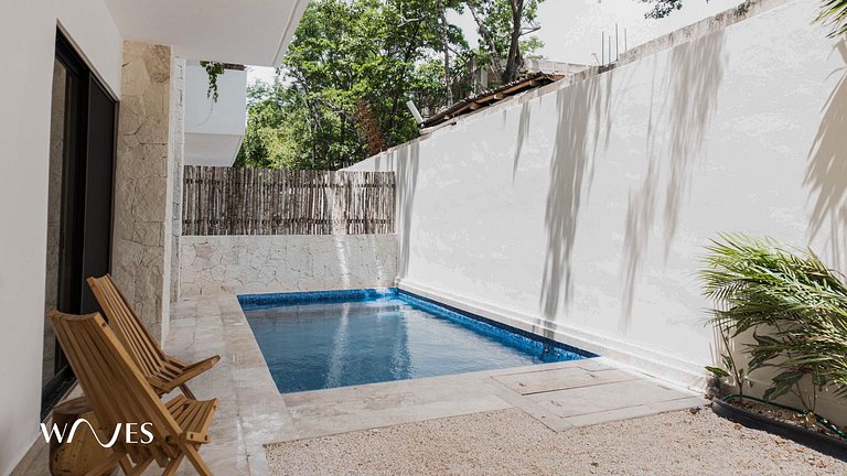 1 Rec. con Piscina Privada + Sonido Envolvente