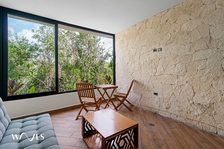 Spacious Loft w/Garden View | Pool + Jacuzzi | GYM