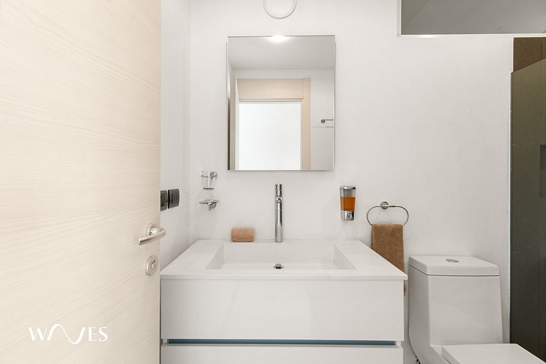 1 Rec. c/Vista a la 5ta Av. | A pasos de la playa