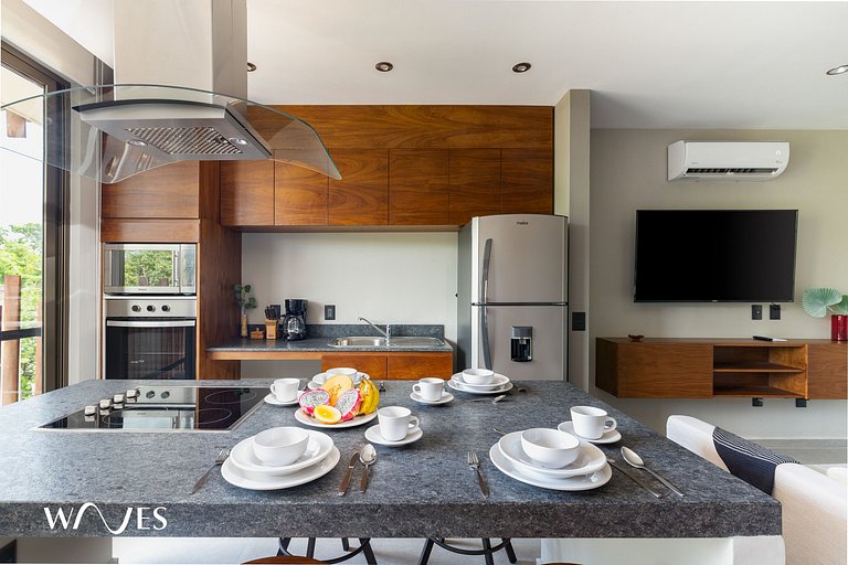 2-Bed Apt | Central & Bright | Sauna & Steam