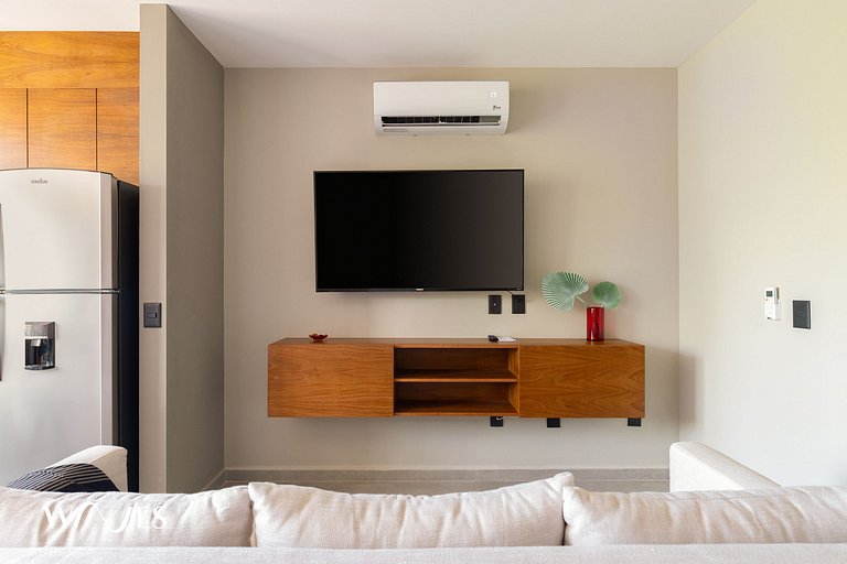 2-Bed Apt | Central & Bright | Sauna & Steam