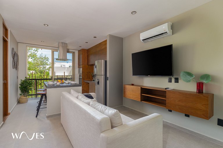 2-Bed Apt | Central & Bright | Sauna & Steam