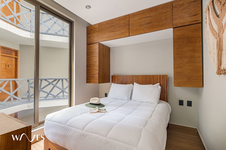 2-Bed Apt | Central & Bright | Sauna & Steam