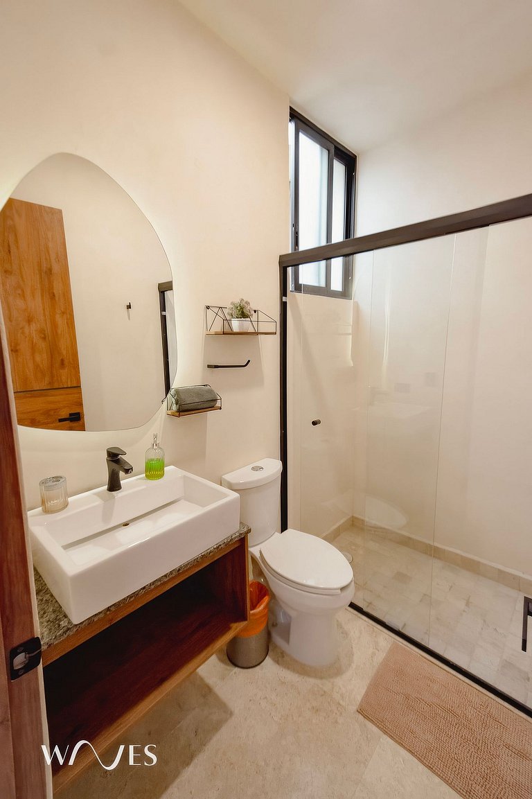 Spacious Modern 3BR Apartment in Gated Community with Pool V