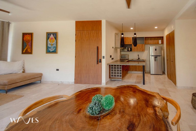 Spacious Modern 3BR Apartment in Gated Community with Pool V