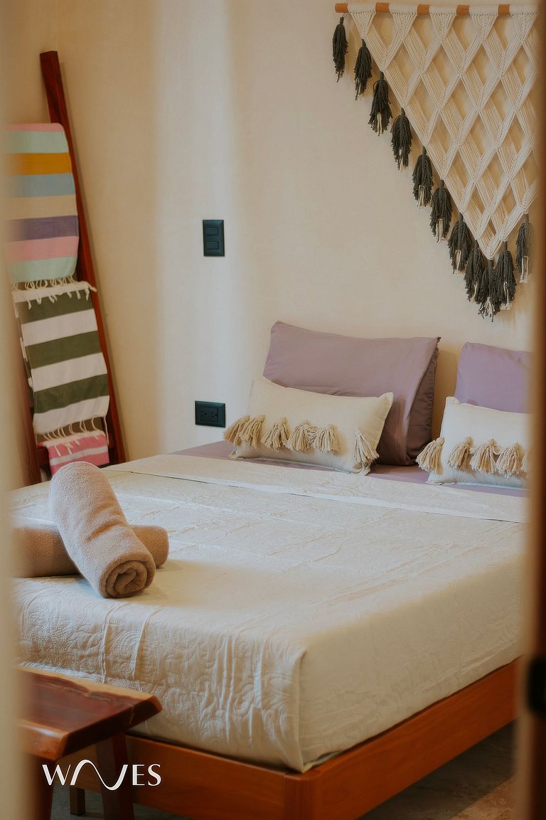 Luminoso Depto. 2 Recámaras con Vista a la Piscina