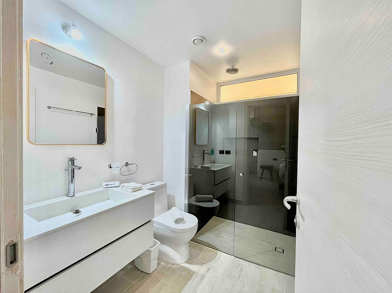 Steps from Beach | Chic 5th Ave Apt w/Rooftop Pool