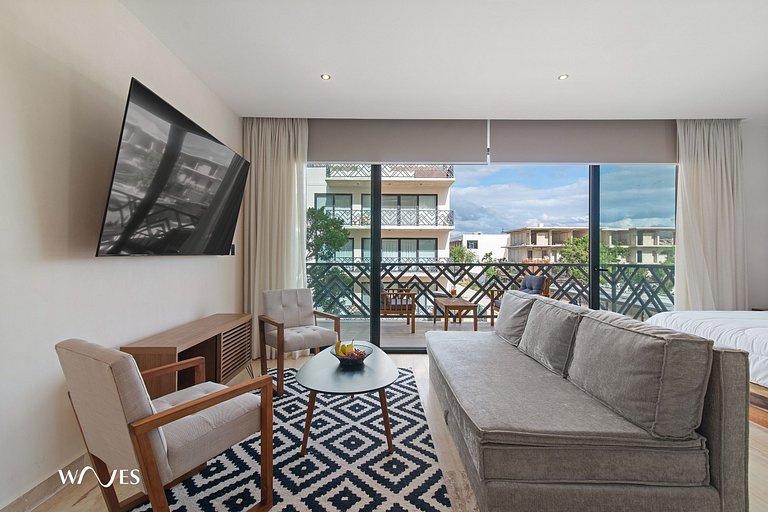 Loft Espacioso con Balcón | Cerca de Zona Hotelera