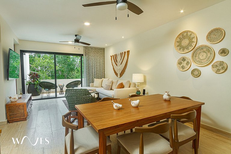 1BR | Rooftop Infinity Pool + Jacuzzi