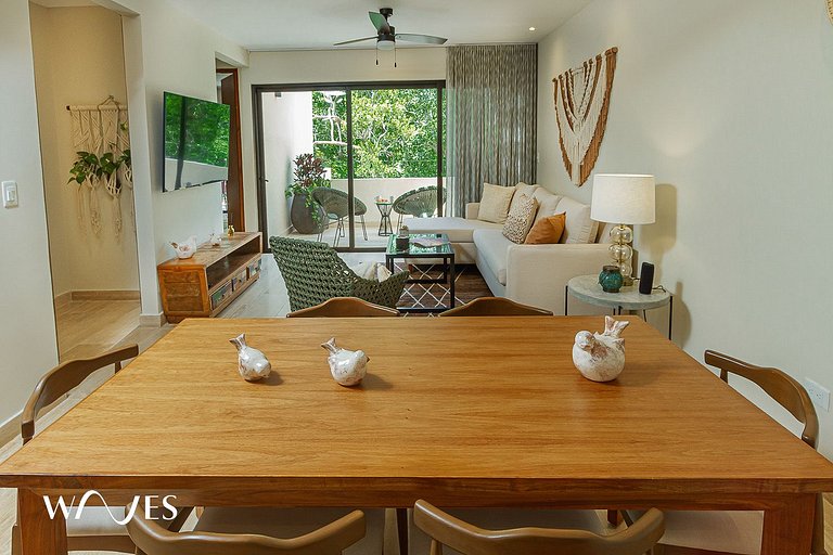 1BR | Rooftop Infinity Pool + Jacuzzi