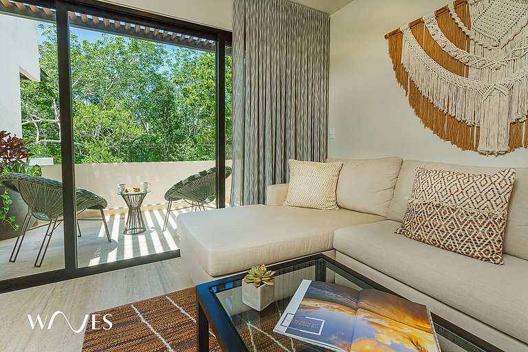 1 Rec. | Terraza con Alberca Infinita + Jacuzzi