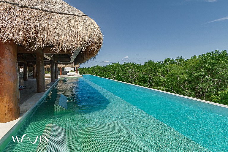 1BR | Rooftop Infinity Pool + Jacuzzi