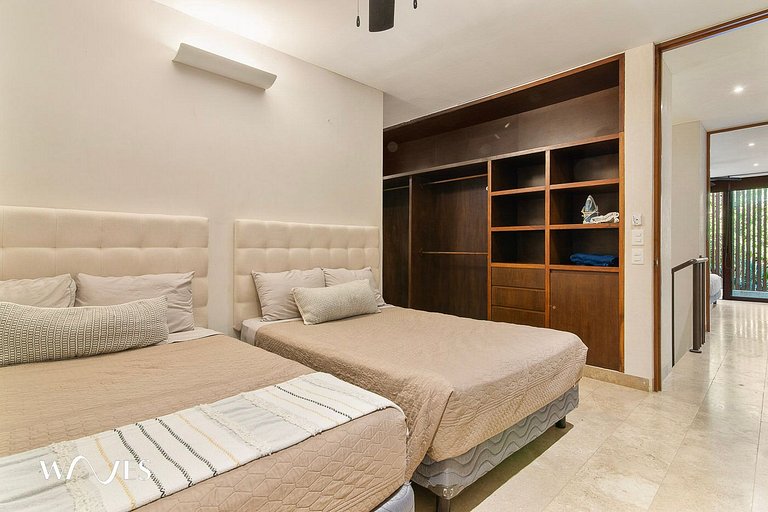 2 Br. PH w/Private Pool in Luxury Gated Community