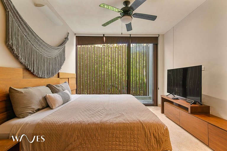 2 Br. PH w/Private Pool in Luxury Gated Community