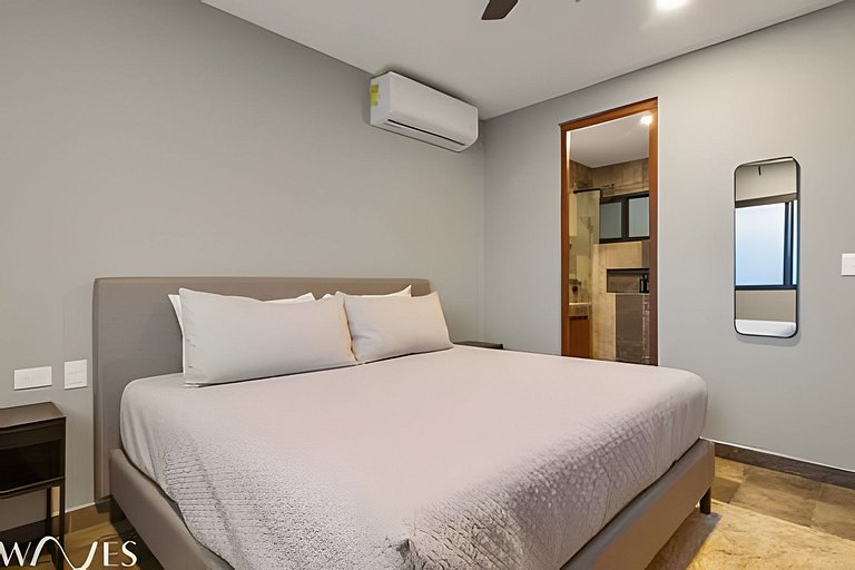 Stylish Pool View • 1BR w/Balcony • Sauna + Gym