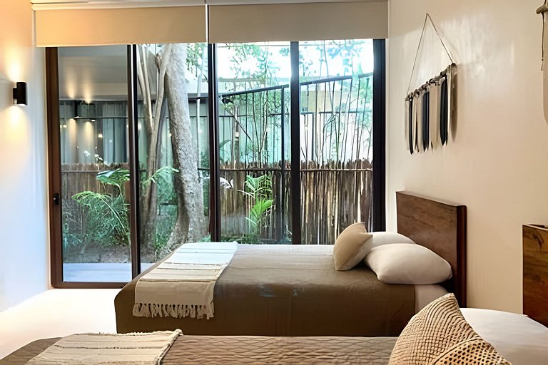 Charming 2BR Ground Floor w/ Private Pool