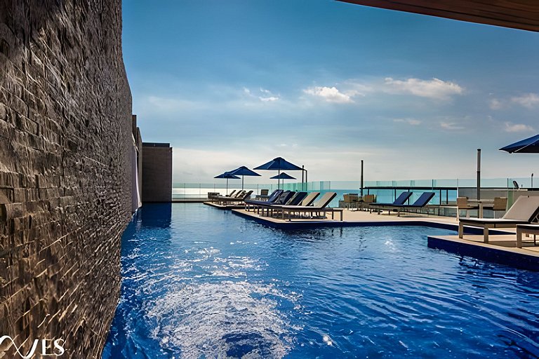 Playa 1BR • Jacuzzi • Rooftop Pool • Near Beach