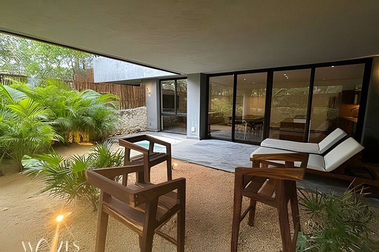 2BR w/ Private Pool Near the Beach – Spacious Stay