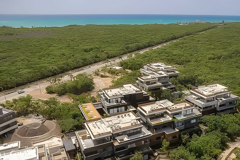 2BR w/ Private Pool Near the Beach – Spacious Stay