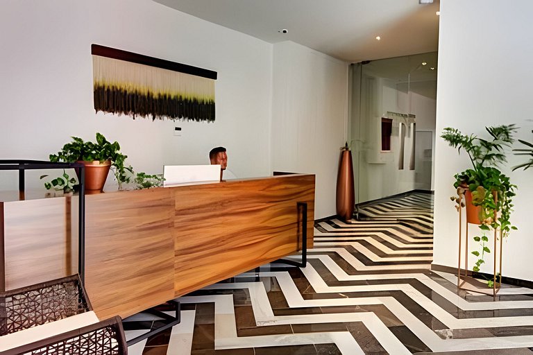 2 Br. with Rooftop Pool and Stunning Ocean View