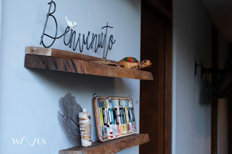 Great Located 2 Br. w/Sauna and Rooftop Pool