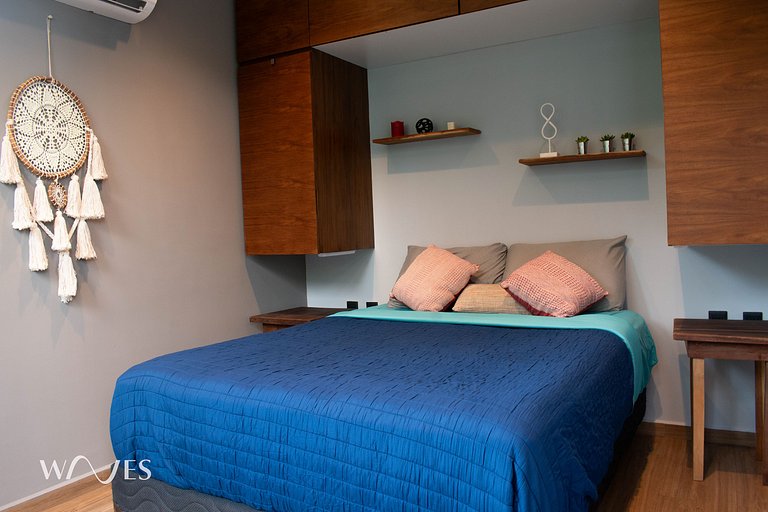 Great Located 2 Br. w/Sauna and Rooftop Pool