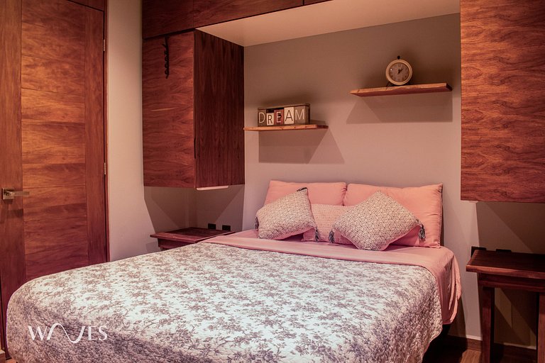 Céntrico Depa de 2 Rec. con Sauna y Alberca