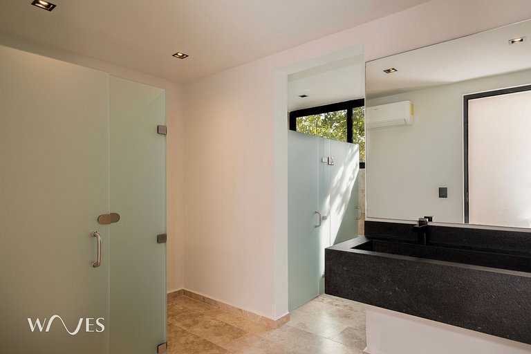 Oasis Chic con Piscina Privada y Vista a la Jungla