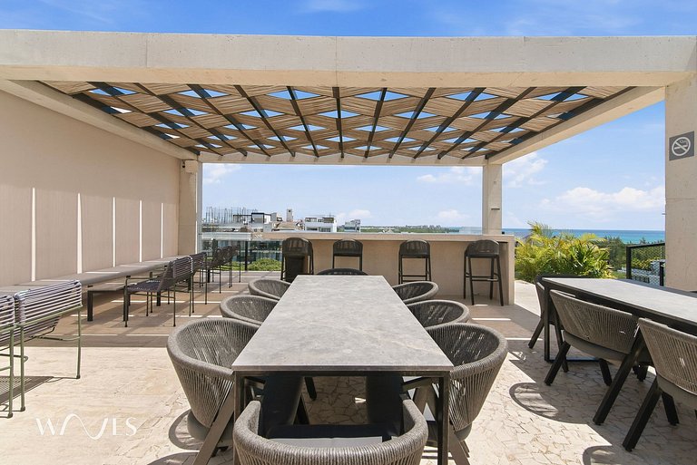 Modern Studio Rooftop w/Pool and Ocean View