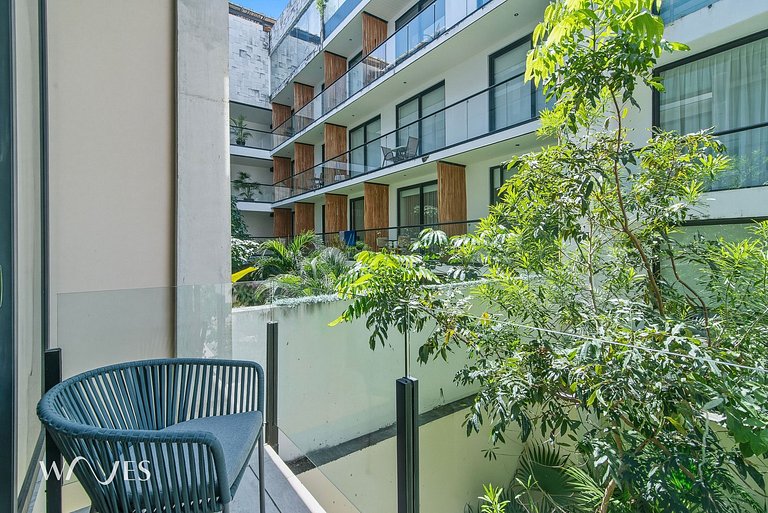 Modern Studio Rooftop w/Pool and Ocean View