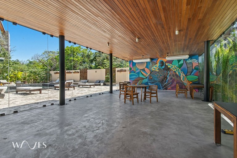1 Br. Penthouse with Top Nature Views