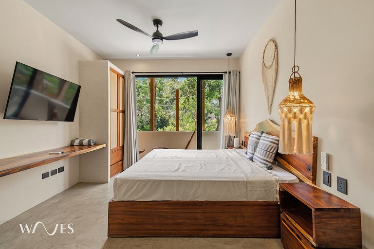 Loft minimalista: Espacio rodeado de naturaleza