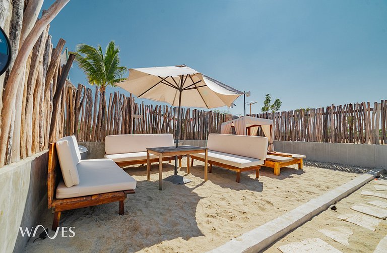 Exclusive villa just steps from Palmarito Beach