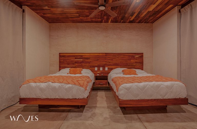 Dream House - Exclusive Villa Steps from the Beach