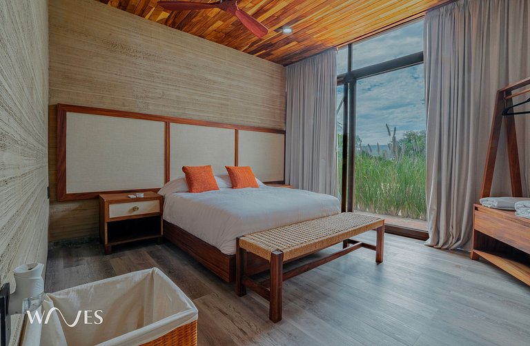 Villa privada con vista al mar y alberca