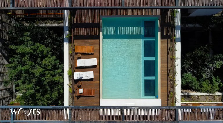 Encantador 2BR Planta Baja con Piscina Privada