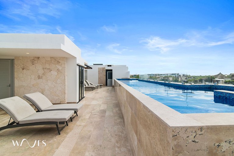 Modern 1BR with Private Pool and Surround Speakers
