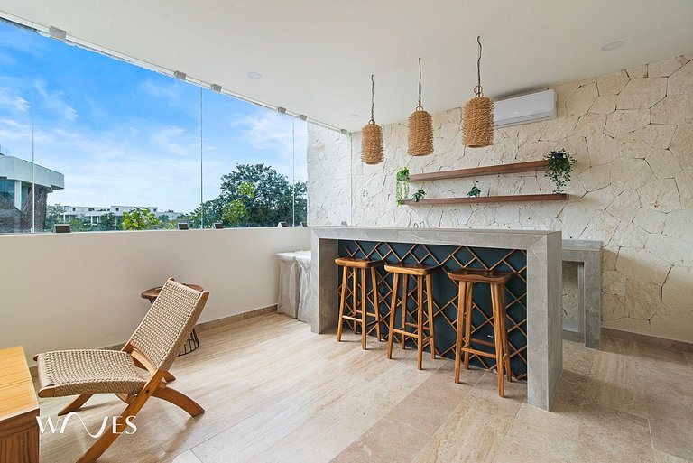 1 Rec. con Piscina Privada + Sonido Envolvente