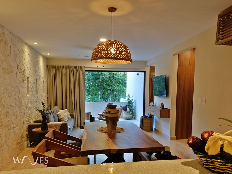 Great located w/Amazing views and Amenities