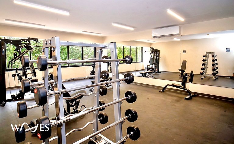 Great located w/Amazing views and Amenities