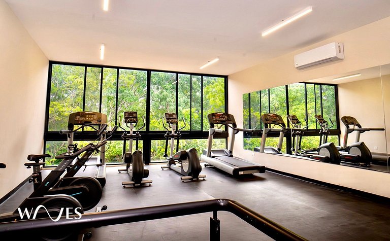 Great located w/Amazing views and Amenities